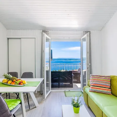 Lichtdurchflutetes Nur 600 Meter Zum Sandstrand Mit Pool, Gym, Meerblick Apartman