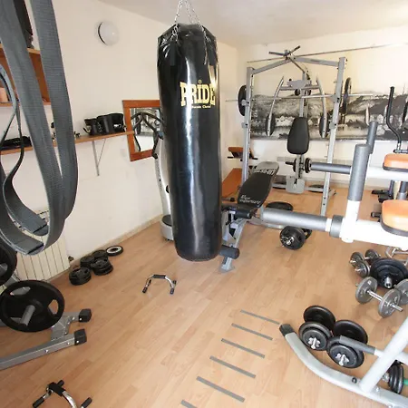 Lichtdurchflutetes Nur 600 Meter Zum Sandstrand Mit Pool, Gym, Meerblick Apartman *